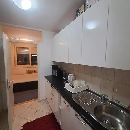 Dobrinja Apartments, Apartament Sarajewo