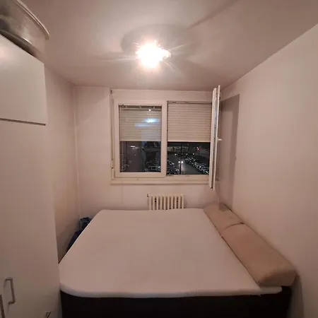 Dobrinja Apartments, Apartment *